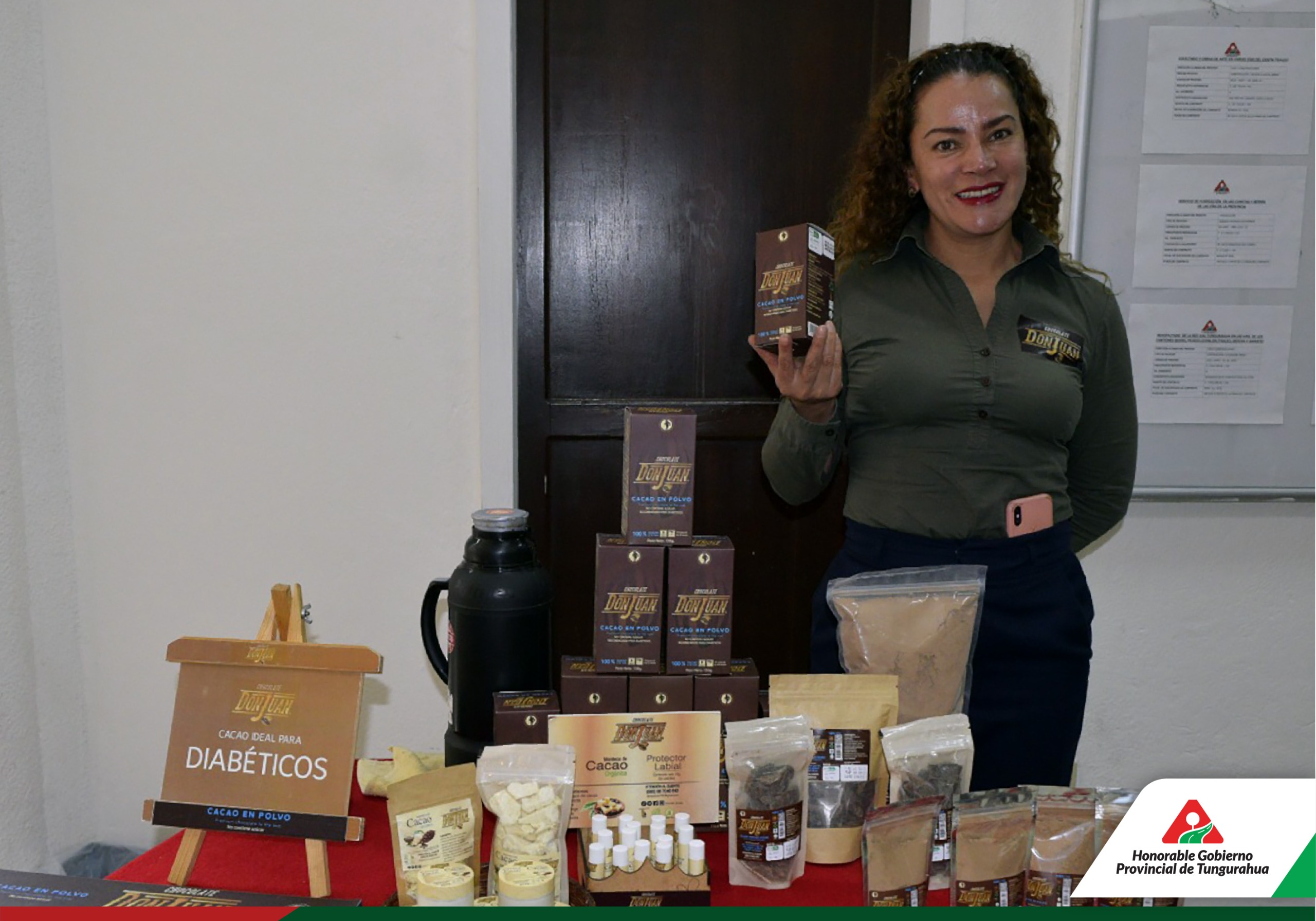 BAZAR NAVIDEÑO EN EL HOTEL MIRAFLORES