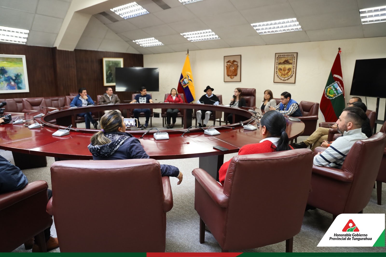 GOBIERNO PROVINCIAL DE TUNGURAHUA RESPALDA ACCIONES DESTINADAS A BRINDAR SEGURIDAD