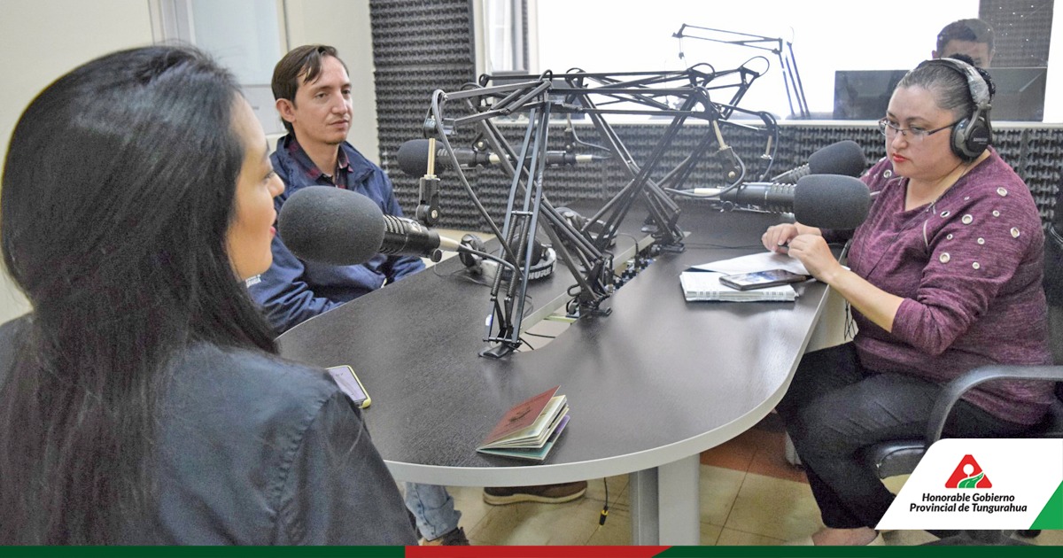 CAMPAÑA "DE MUJER A MUJER" EN EL PATRONATO PROVINCIAL DE TUNGURAHUA