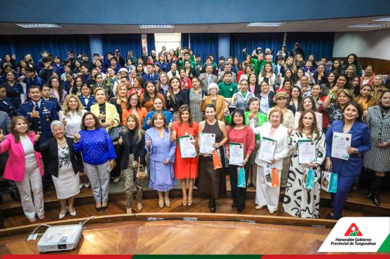 Mujeres emprendedoras comparten sus historias de liderazgo y superación