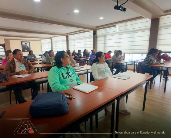 Mujeres que transforman Tungurahua a través de la formación